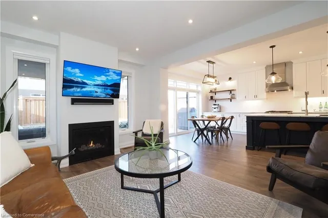 Additional image 8 of 258 Sedgewood St