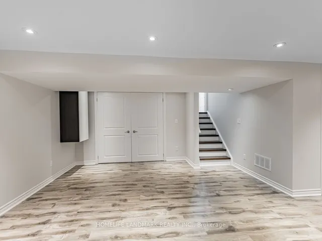 Additional image 29 of 76 Amanda Dr