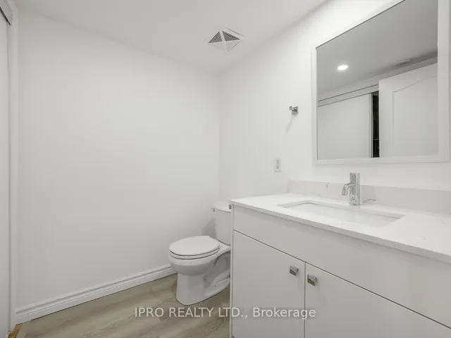 Additional image 23 of 35 Strangford Lane Unit 305