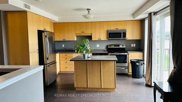 Additional image 6 of 1662 FISCHER HALLMAN Rd Unit E