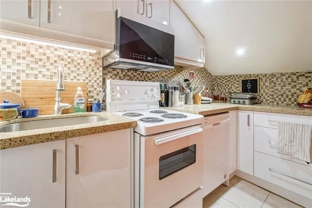 Additional image 30 of 214 Gerrard St