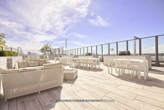 Additional image 23 of 5 Soudan Ave Unit 704