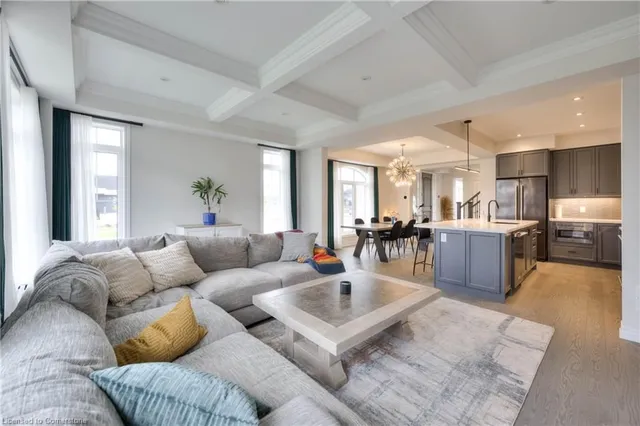 Additional image 23 of 2 Stonehill Ave