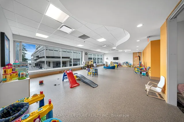 Additional image 29 of 10 Yonge St Unit 1603