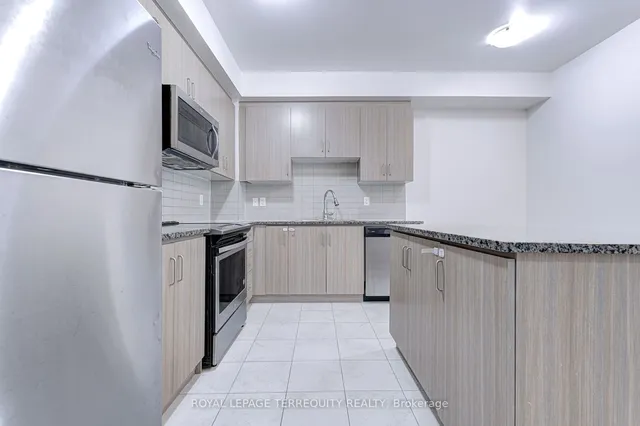 Additional image 21 of 11 Applewood Lane Unit 116