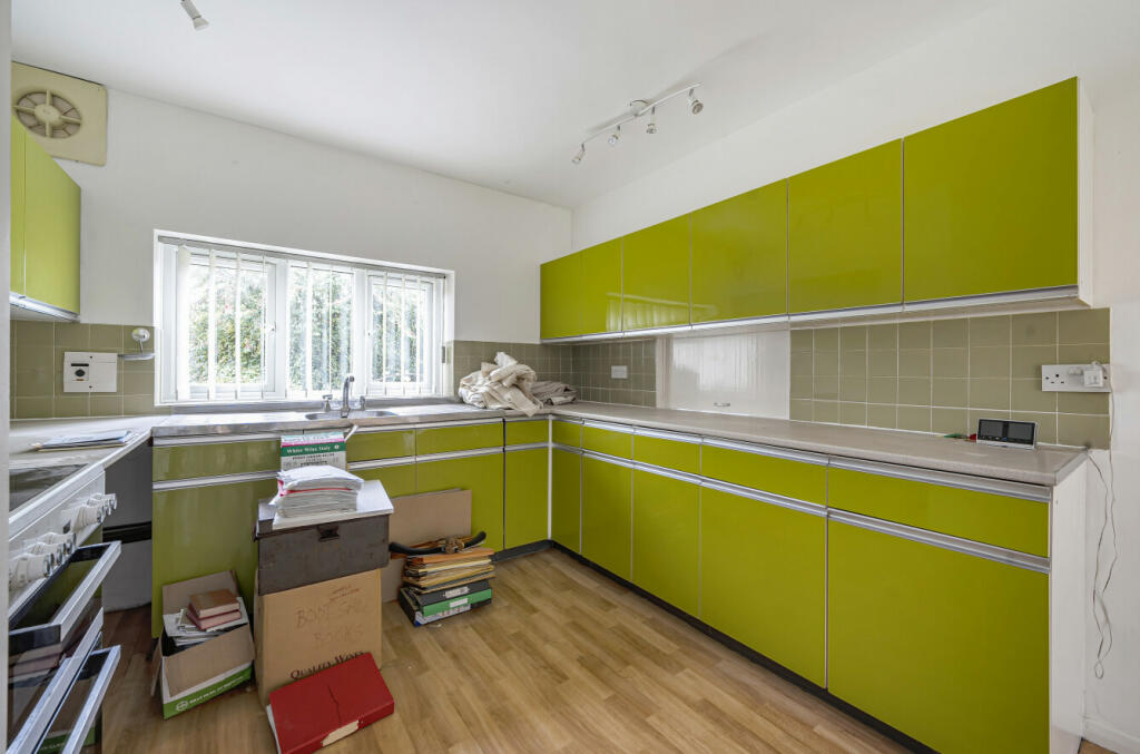 Additional image 6 of Vicarage Street, Tintinhull, Yeovil, BA22