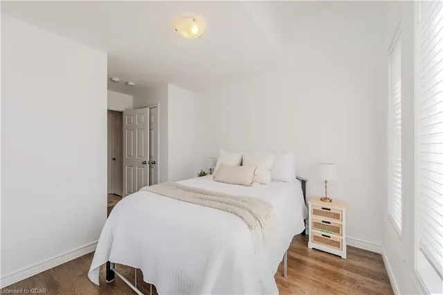 Additional image 30 of 205 Eden Oak Trail