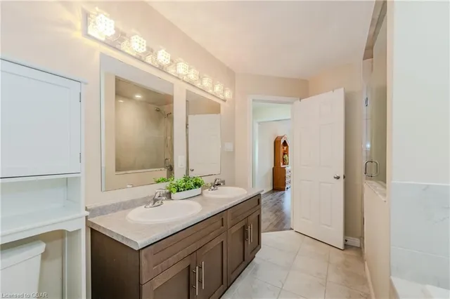 Additional image 32 of 205 Eden Oak Trail