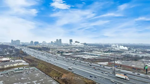 Additional image 34 of 125 Village Green Sq Unit 2212