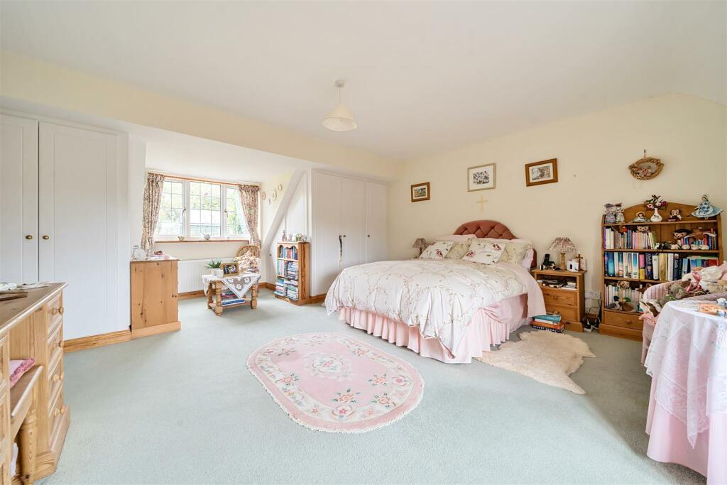 Additional image 24 of Bishops Lane, Hardington Mandeville, Yeovil