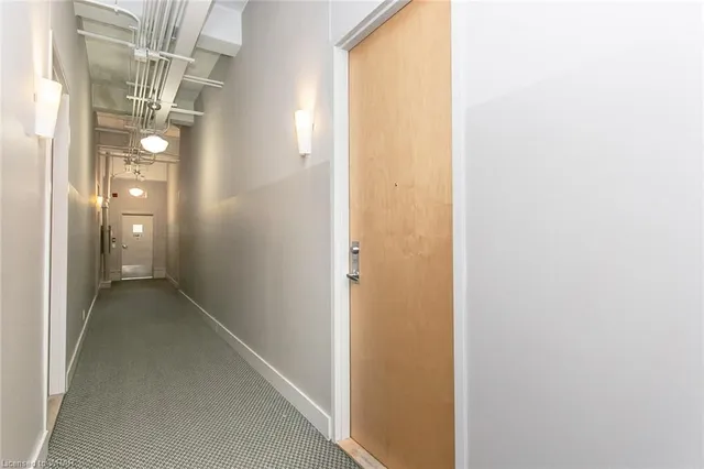 Additional image 32 of 404 King St Unit 117