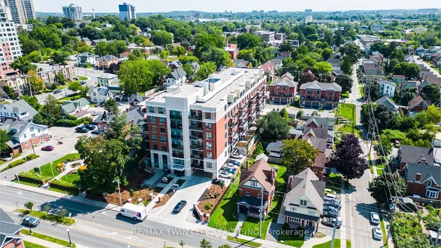 Additional image 32 of 399 Queen St Unit 314