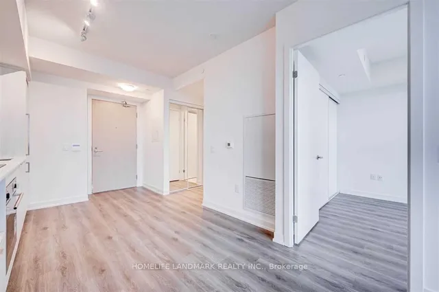 Additional image 28 of 138 Downes St Unit 2706