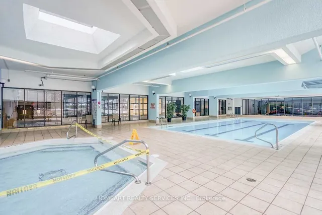 Additional image 32 of 275 Bamburgh Circ Unit 1501