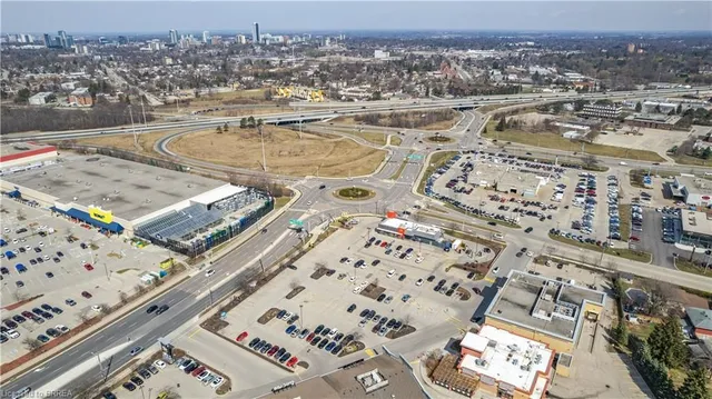 Additional image 10 of 581 Strasburg Rd