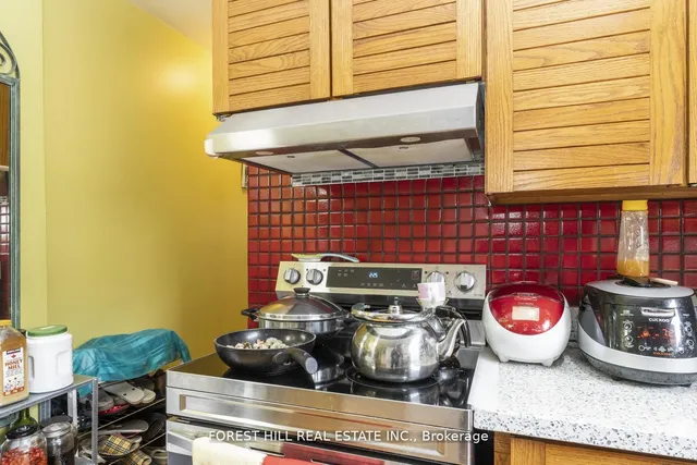 Additional image 14 of 1046 Dovercourt Rd