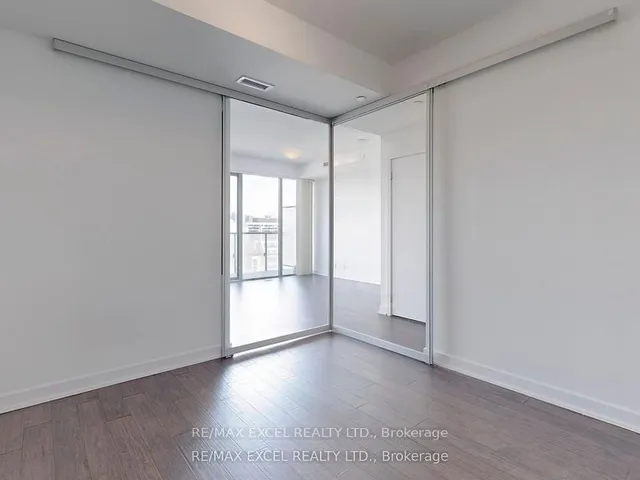 Additional image 19 of 1815 Yonge St Unit 2005