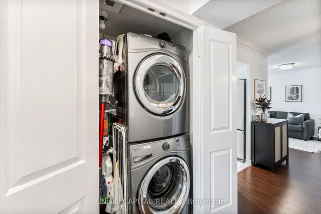 Additional image 37 of 68 Corporate Dr Unit 1036