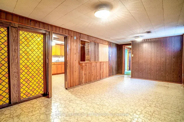 Additional image 31 of 906 Kennedy Rd