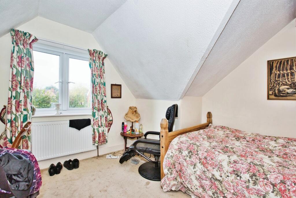 Additional image 9 of Colmer Road, Yeovil