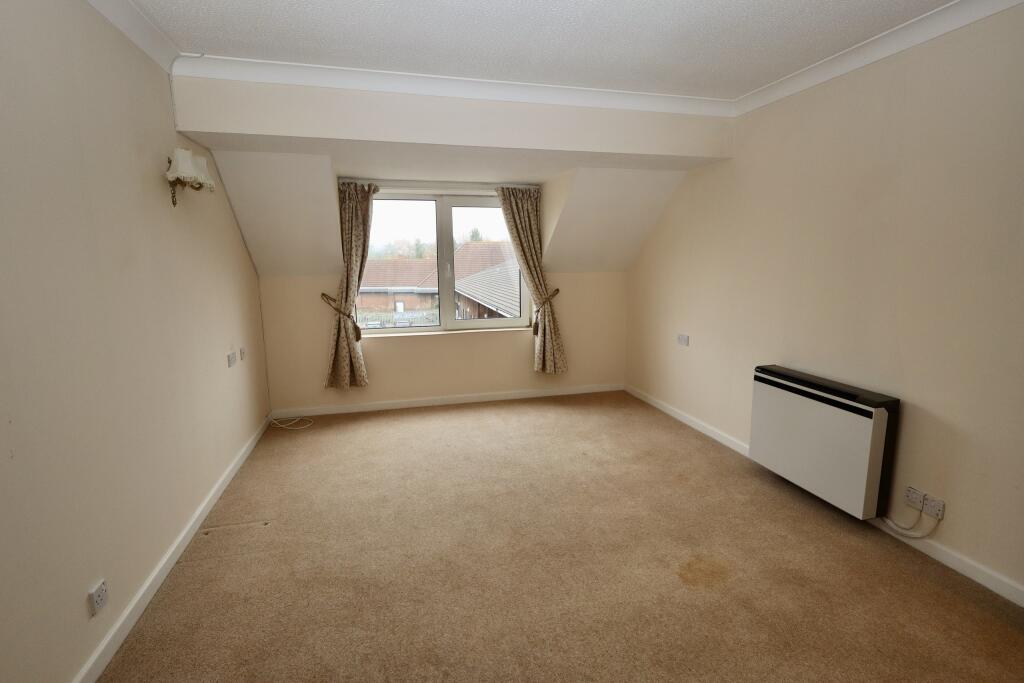 Additional image 10 of Central Wells