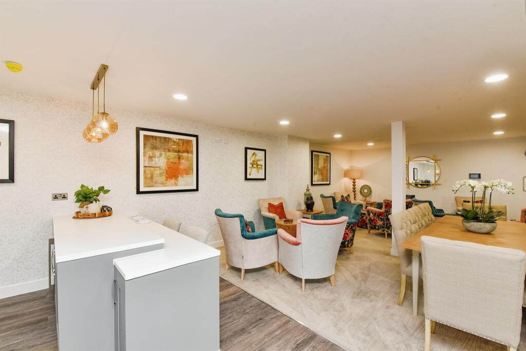 Additional image 19 of Crescent Place, Warminster