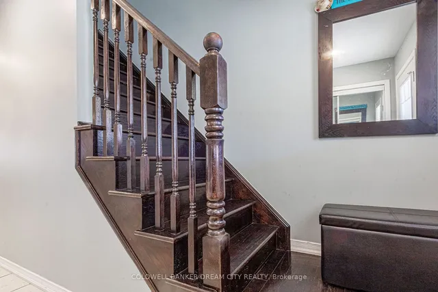 Additional image 16 of 250 Apple Hill Cres