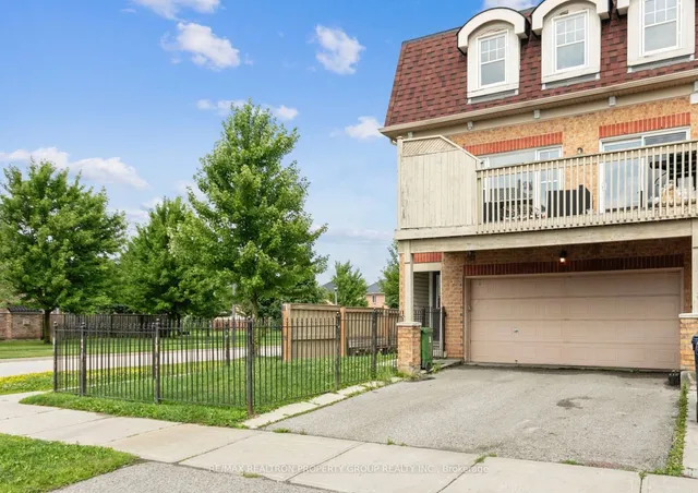 Additional image 23 of 34 Ecopark Gate