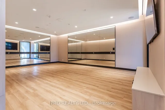 Additional image 25 of 2020 Bathurst St Unit 220