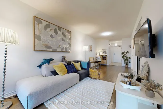 Additional image 4 of 1 Rean Dr Unit 2311