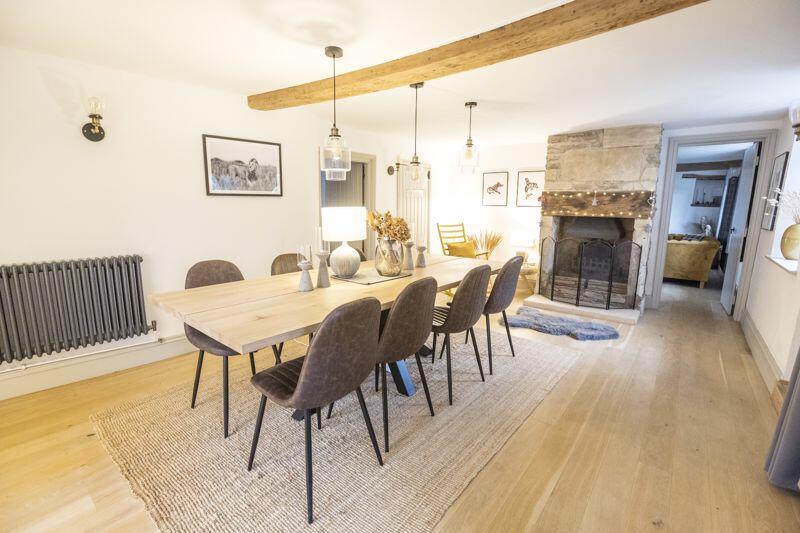 Additional image 32 of Holt