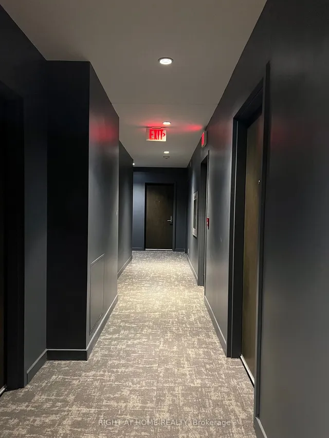 Additional image 6 of 625 Queen St Unit 408