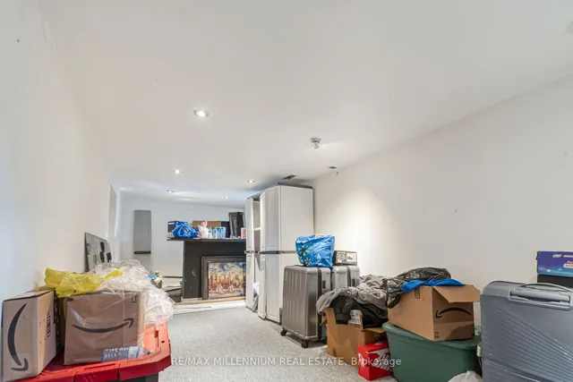 Additional image 33 of 285 BORDEN Ave