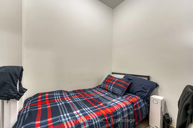 Additional image 17 of 200 Chester Le Blvd Unit D302