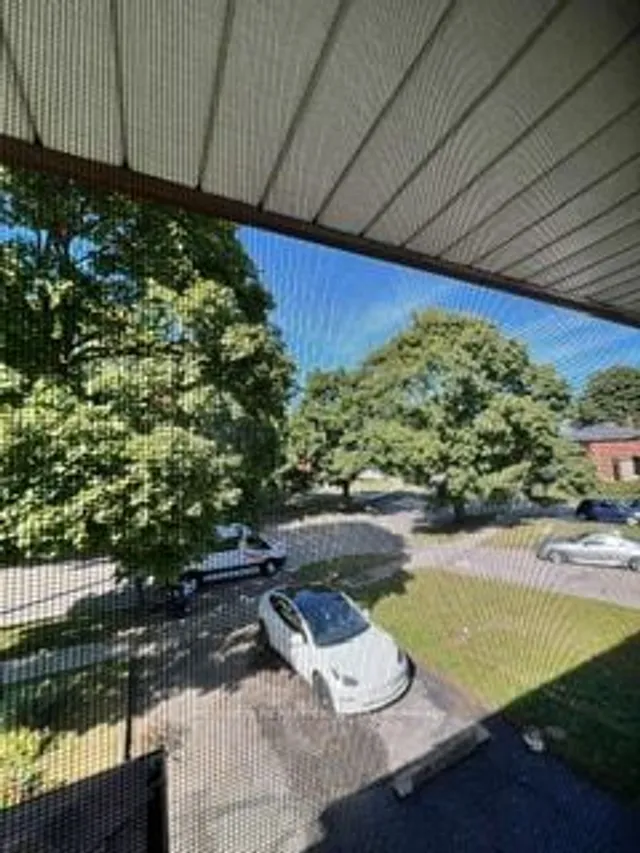 Additional image 35 of 155 Massey Ave