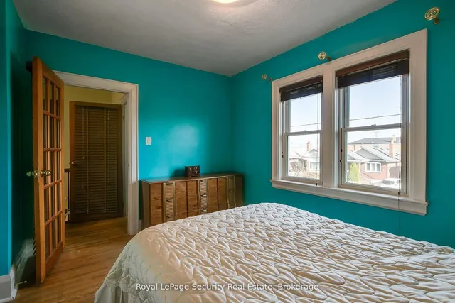 Additional image 18 of 94 Fairbank Ave