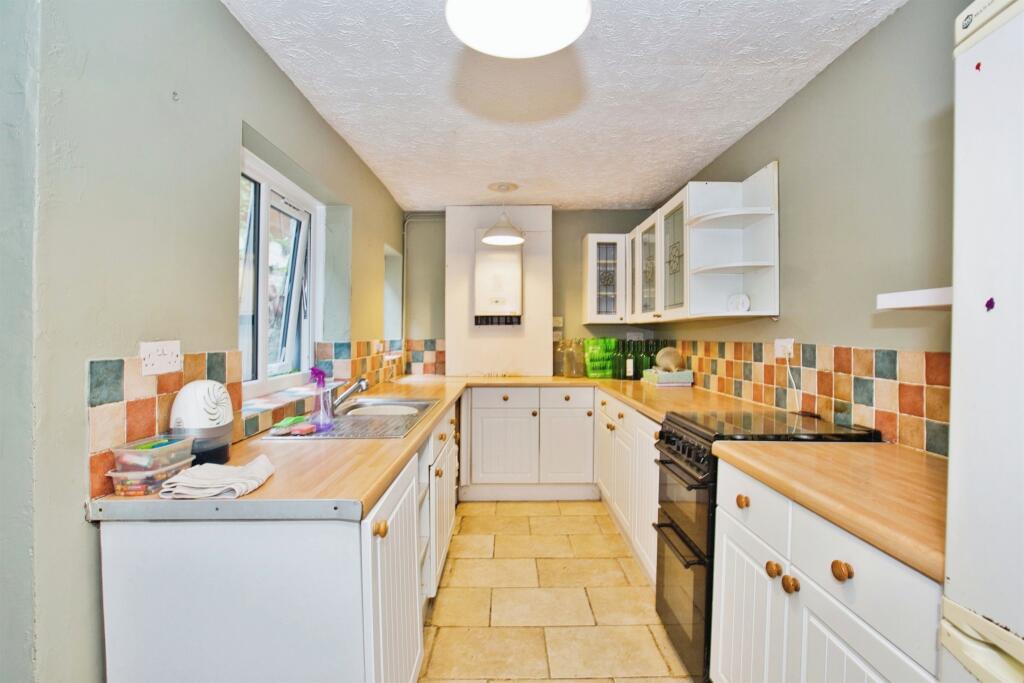 Additional image 8 of Eastland Road, Yeovil