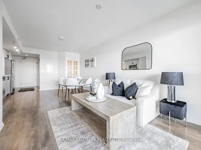 Additional image 10 of 3091 Dufferin St Unit 304