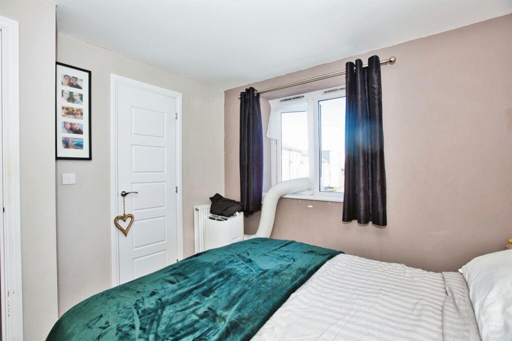 Additional image 8 of Shackleton Road, Yeovil