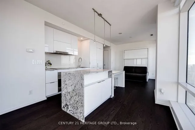 Additional image 4 of 1 Bloor St Unit 6409
