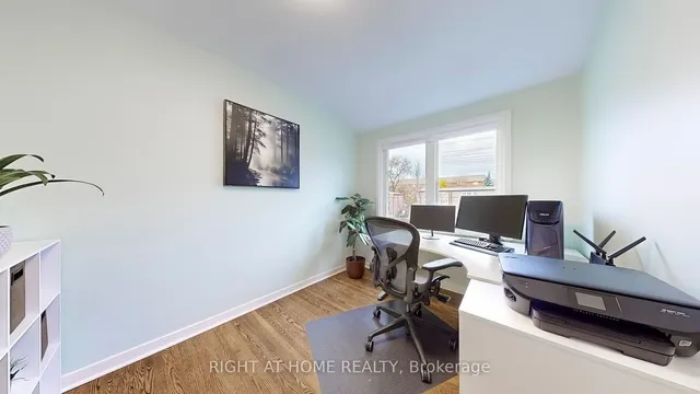 Additional image 24 of 83 Chestnut Cres