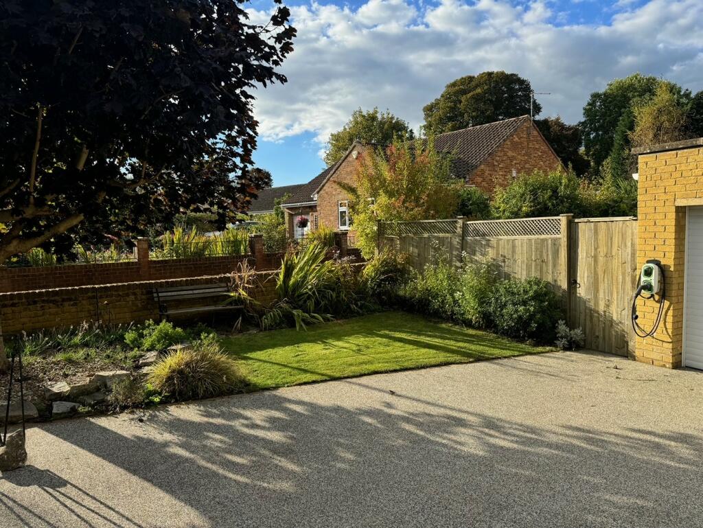 Additional image 19 of Arnewood Gardens, Yeovil, Somerset