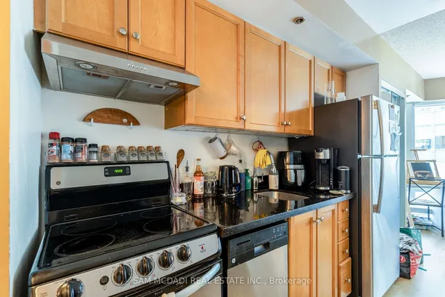 Additional image 10 of 210 Victoria St Unit 611