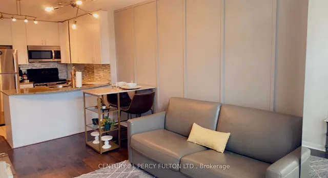 Additional image 3 of 80 Carr St Unit Th8