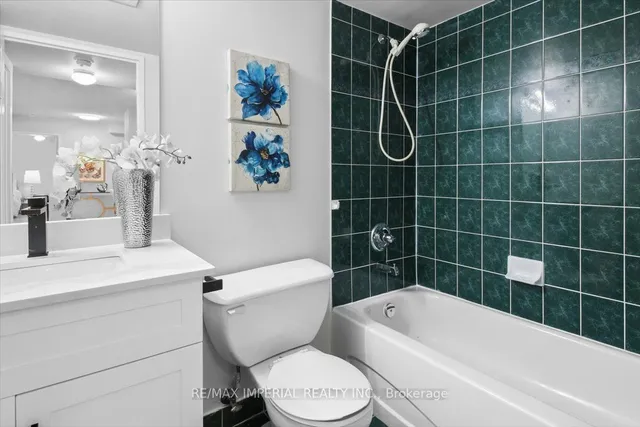 Additional image 37 of 28 empress Ave Unit 2309