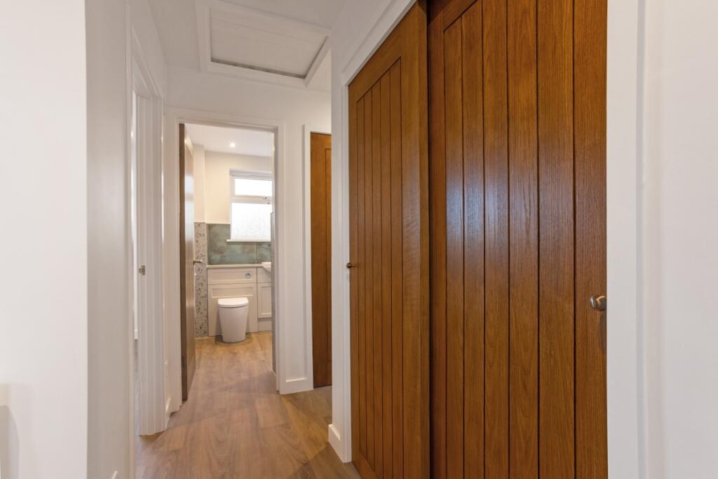 Additional image 6 of Middle Stoke Bath BA2