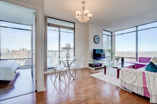 Additional image 10 of 18 Yorkville Ave Unit 2109