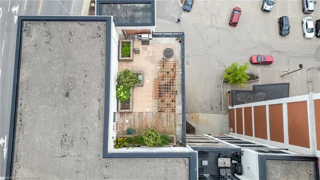 Additional image 46 of 404 King St Unit 306