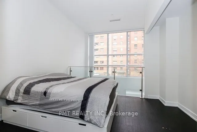 Additional image 13 of 1030 King Street West St Unit 103