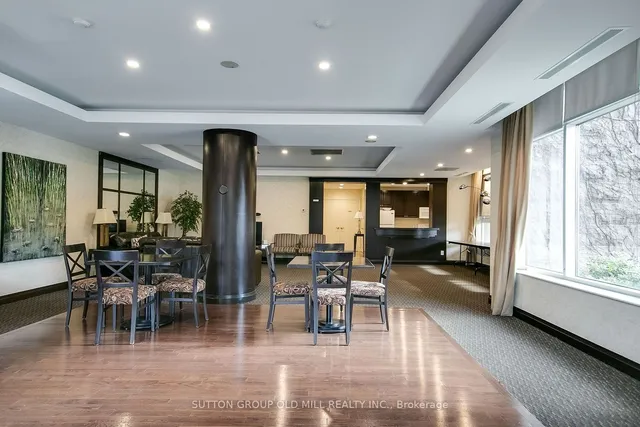 Additional image 34 of 2662 Bloor St Unit 713